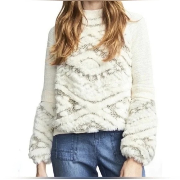 ANTHRO Amadi Calista Faux Fur fuzzy cream ivory white Sweatshirt size small - Picture 1 of 6